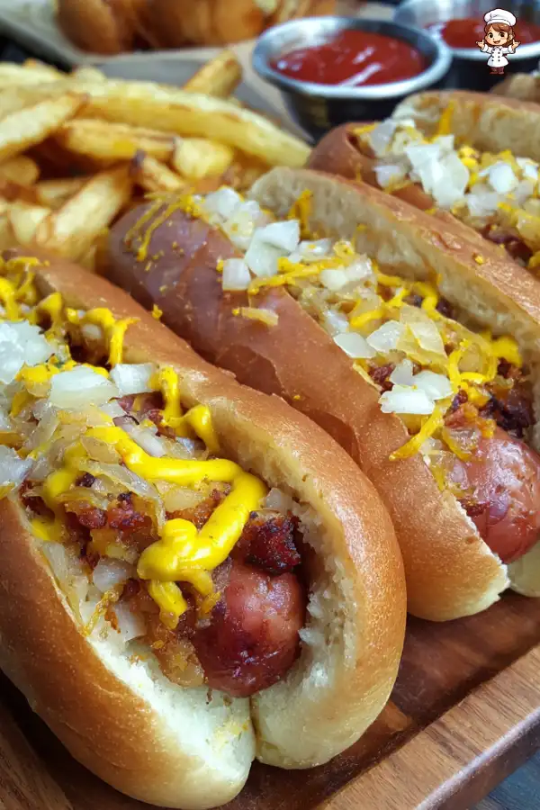 Homemade hot dog recipes that will impress your guests!