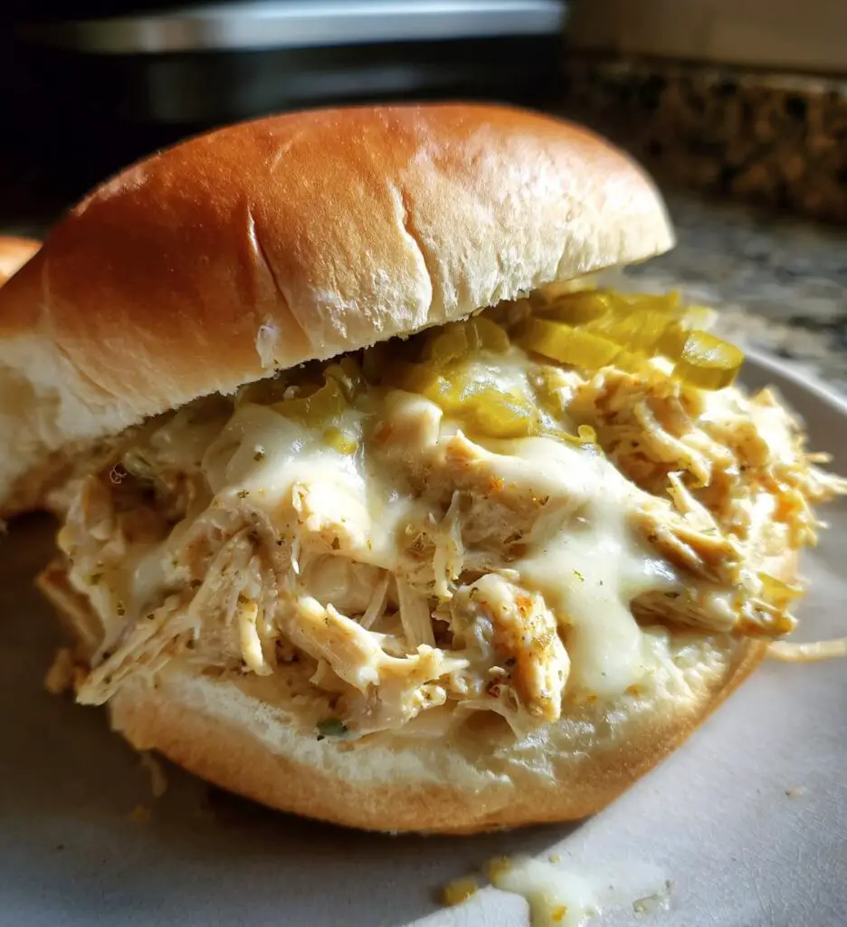 crock pot ranch chicken sandwiches