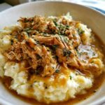 crockpot shredded chicken gravy over mashed potatoes