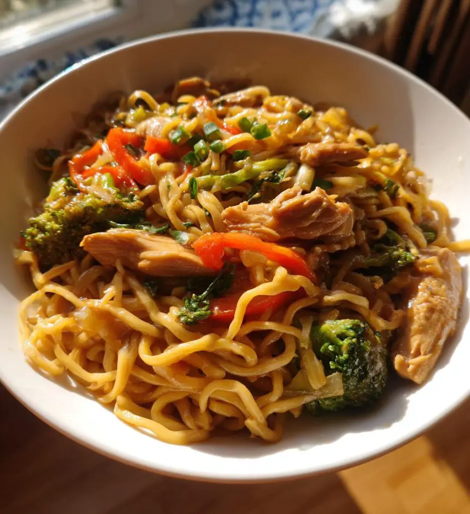 garlic chicken lo mein