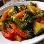 vegetable stir fry with peanut sauce