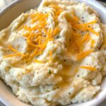 Cheddar Garlic Mashed Cauliflower