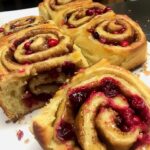 Cranberry cinnamon rolls