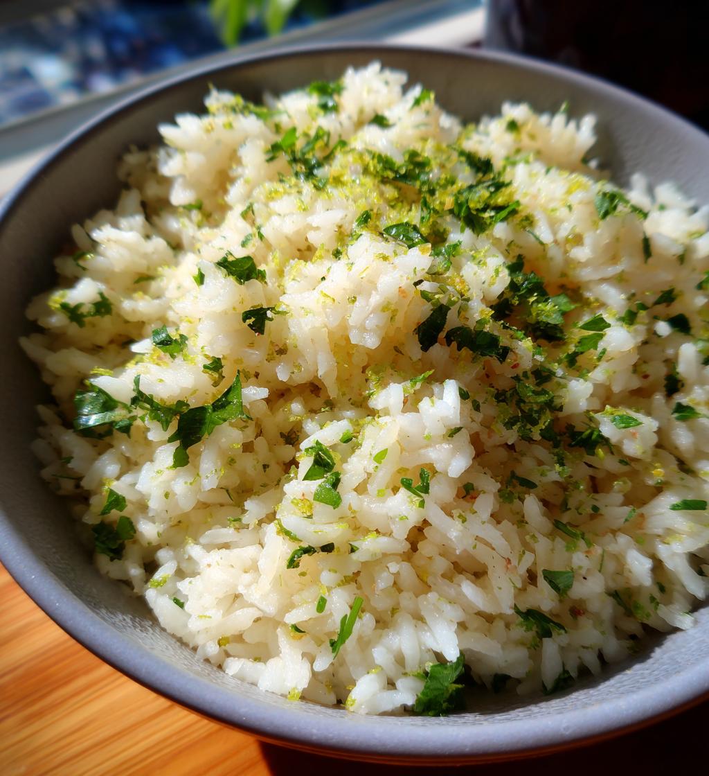 Greek Lemon Rice - detail 1